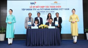 Vietnam Airlines và Tập đoàn TTC ký kết hợp tác toàn diện